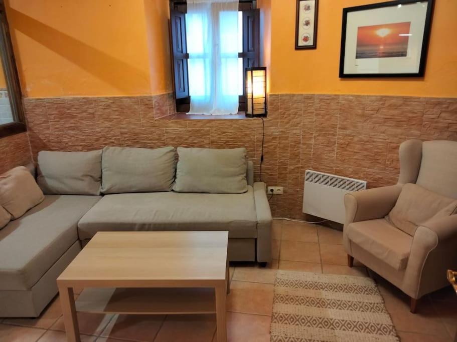 La Casina Roja - Santolaya De Cabranes Βίλα Arboleya Εξωτερικό φωτογραφία